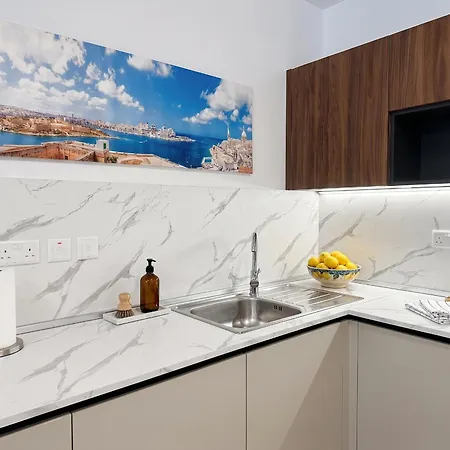 The Euphoria - P1 Modern Apartmament Next To The Promenade Sliema